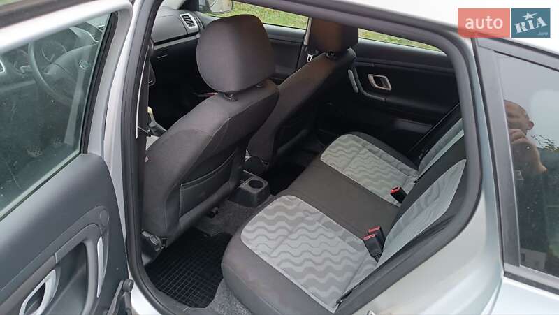 Универсал Skoda Fabia 2009 в Днепре фото 16 Универсал Skoda Fabia 2009 в Днепре