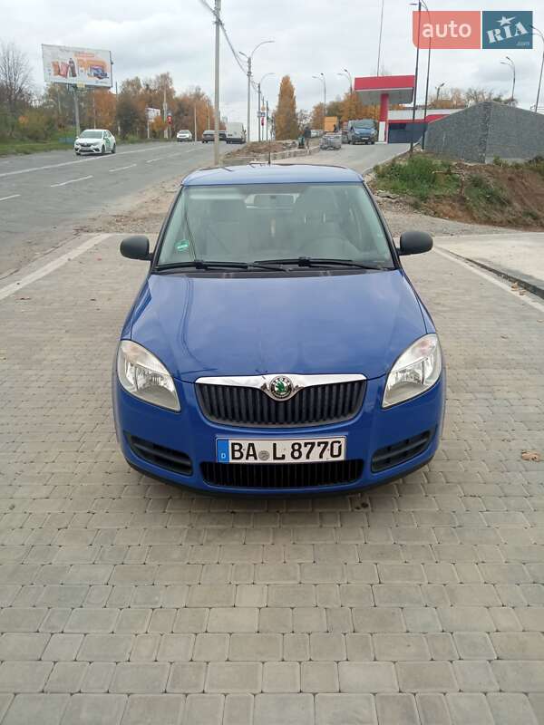 Універсал Skoda Fabia 2009 в Чернівцях фото 2 Універсал Skoda Fabia 2009 в Чернівцях