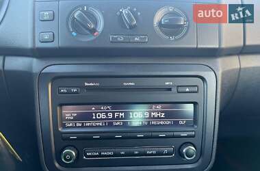 Хэтчбек Skoda Fabia 2012 в 