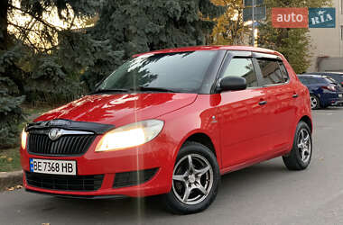 Хэтчбек Skoda Fabia 2011 в Николаеве