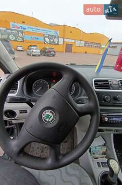 Хэтчбек Skoda Fabia 2007 в 
