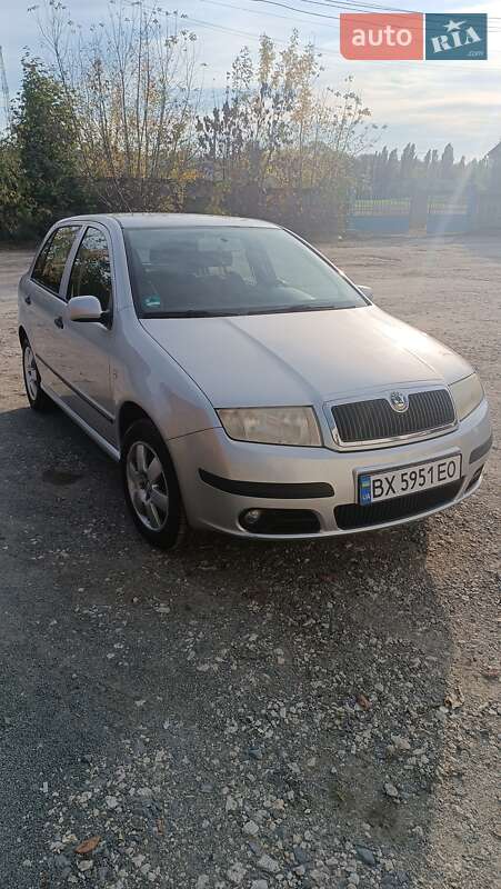 Хэтчбек Skoda Fabia 2006 в Дунаевцах