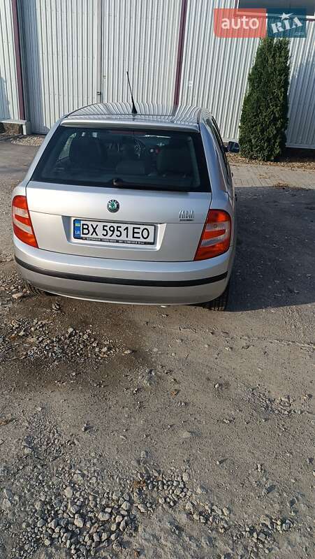 Хэтчбек Skoda Fabia 2006 в Дунаевцах