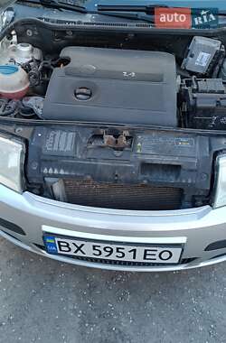 Хэтчбек Skoda Fabia 2006 в 