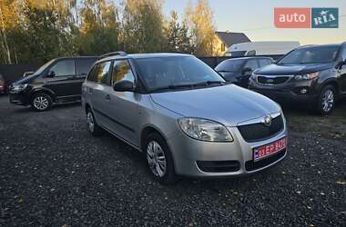 Универсал Skoda Fabia 2009 в Луцке