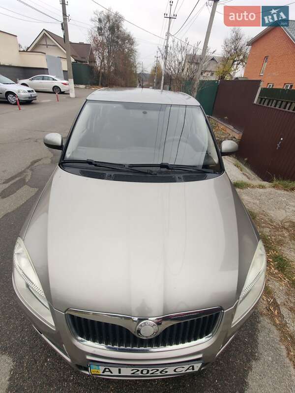 Хетчбек Skoda Fabia 2008 в Києві