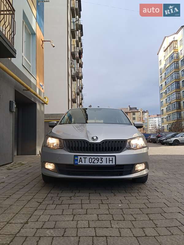 Универсал Skoda Fabia 2015 в Ивано-Франковске