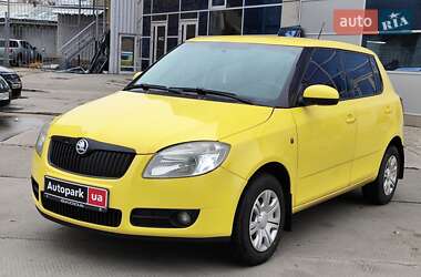 Хетчбек Skoda Fabia 2008 в Харкові