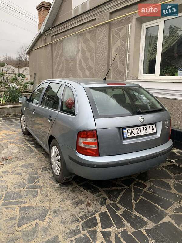 Універсал Skoda Fabia 2006 в Рівному фото 4 Універсал Skoda Fabia 2006 в Рівному