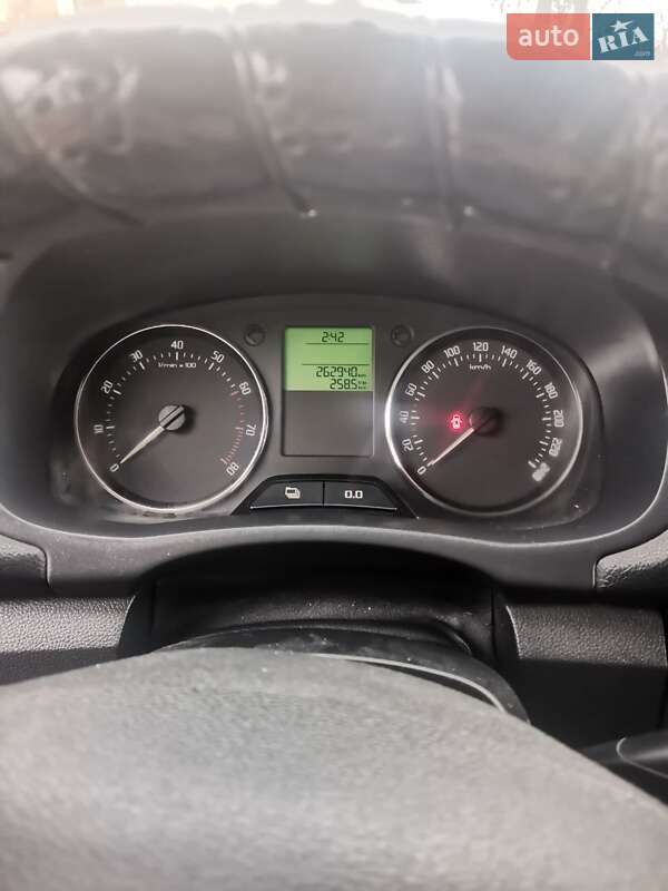 Універсал Skoda Fabia 2012 в Долині