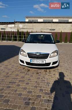 Універсал Skoda Fabia 2011 в Тернополі