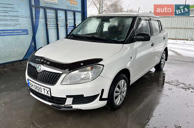 Хэтчбек Skoda Fabia 2012 в Чернигове