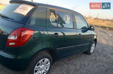 Хэтчбек Skoda Fabia 2008 в 