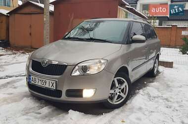 Універсал Skoda Fabia 2010 в Вінниці