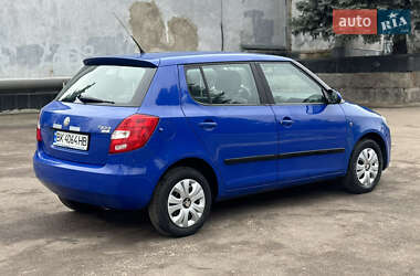 Хэтчбек Skoda Fabia 2009 в 