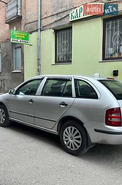 Универсал Skoda Fabia 2002 в 