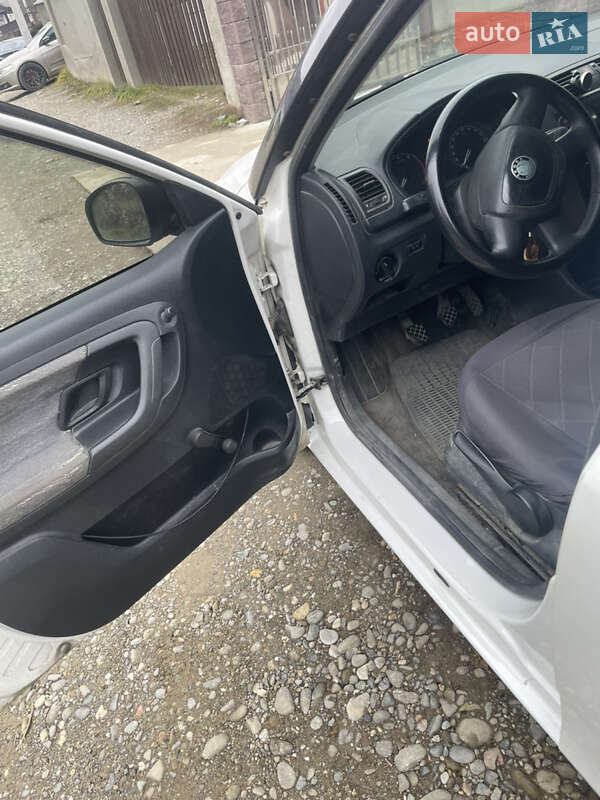 Універсал Skoda Fabia 2009 в Тячеві