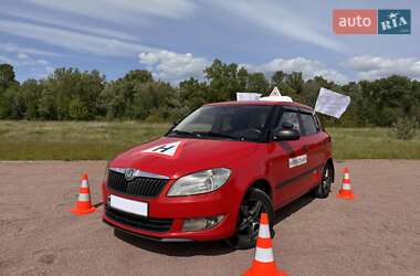 Хетчбек Skoda Fabia 2012 в Києві