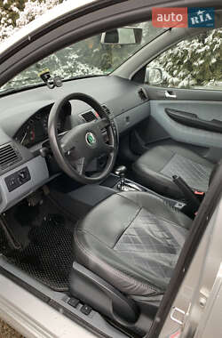 Универсал Skoda Fabia 2002 в 