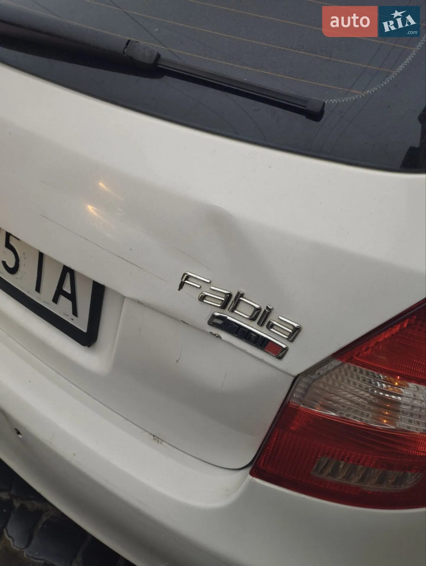 2010 Skoda Fabia - мініатюра 12