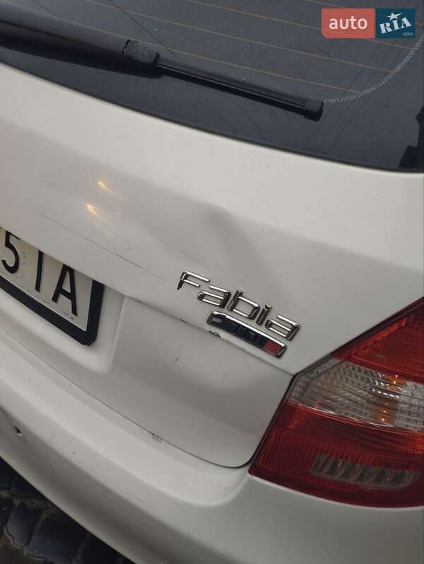Універсал Skoda Fabia 2010 в Львові фото 12 Універсал Skoda Fabia 2010 в Львові