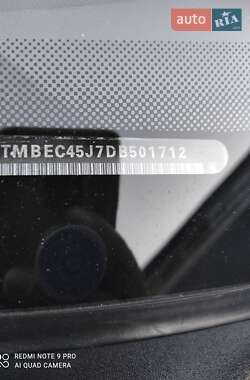 Хэтчбек Skoda Fabia 2012 в 
