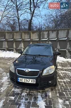 Хетчбек Skoda Fabia 2008 в Дніпрі