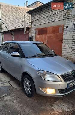 Універсал Skoda Fabia 2011 в Черкасах