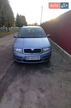 Универсал Skoda Fabia 2007 в Ровно