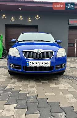 Универсал Skoda Fabia 2008 в Звягеле