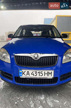 Хетчбек Skoda Fabia 2009 в Києві