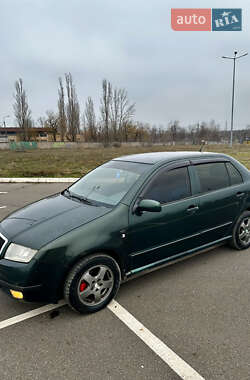 Седан Skoda Fabia 2003 в Кривому Розі