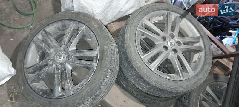 Хэтчбек Skoda Fabia 2009 в Львове