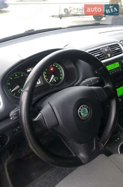 Универсал Skoda Fabia 2008 в Сарнах