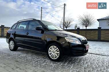 Універсал Skoda Fabia 2009 в Луцьку