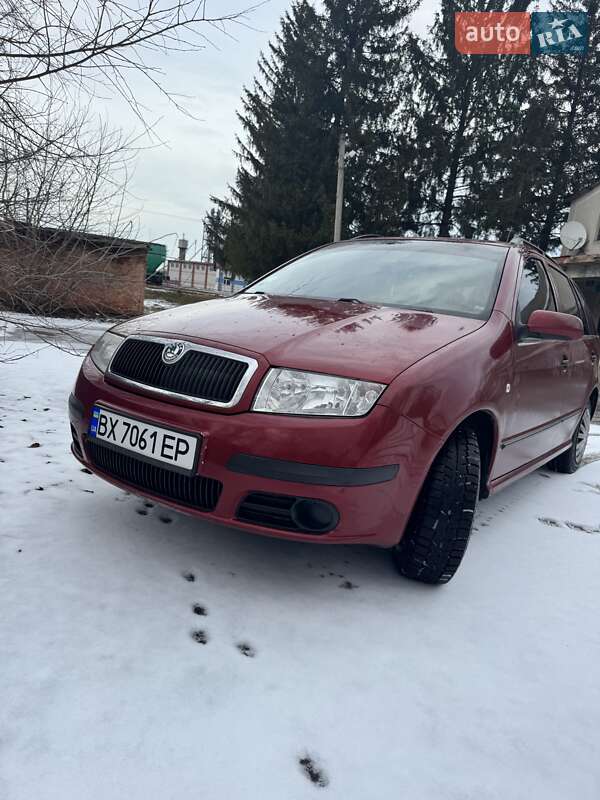 Универсал Skoda Fabia 2004 в Городке