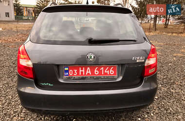 Універсал Skoda Fabia 2009 в Сумах