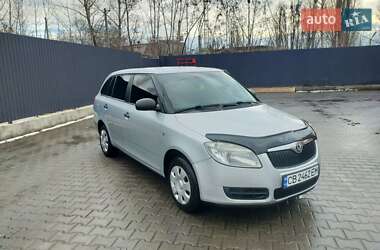 Универсал Skoda Fabia 2008 в Чернигове