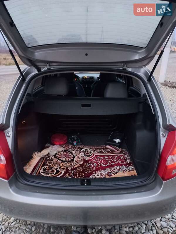 Универсал Skoda Fabia 2008 в Черновцах