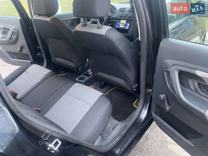 Хетчбек Skoda Fabia 2009 в Олександрії