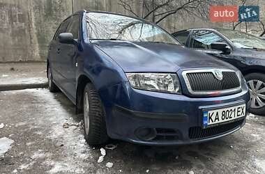 Хэтчбек Skoda Fabia 2006 в Киеве