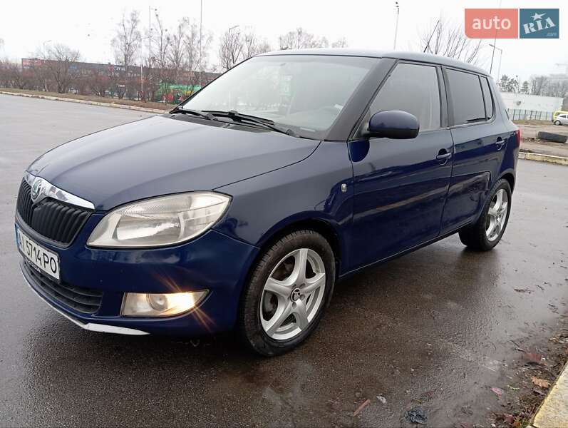 Хэтчбек Skoda Fabia 2010 в Буче