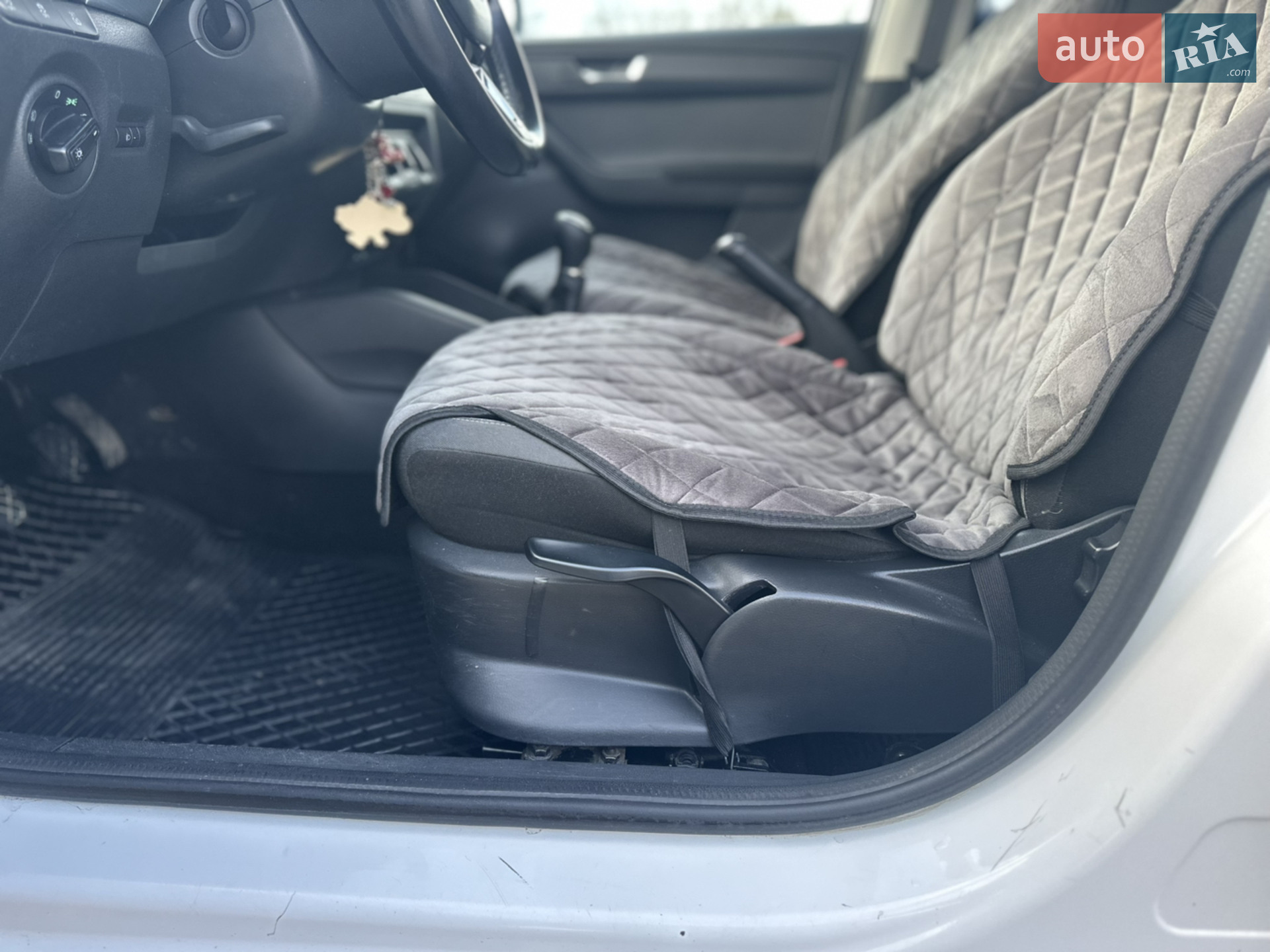 2014 Skoda Fabia - мініатюра 27