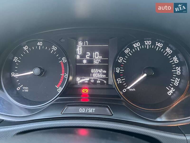 Хетчбек Skoda Fabia 2017 в Миколаєві фото 12 Хетчбек Skoda Fabia 2017 в Миколаєві