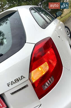 Універсал Skoda Fabia 2013 в Дрогобичі