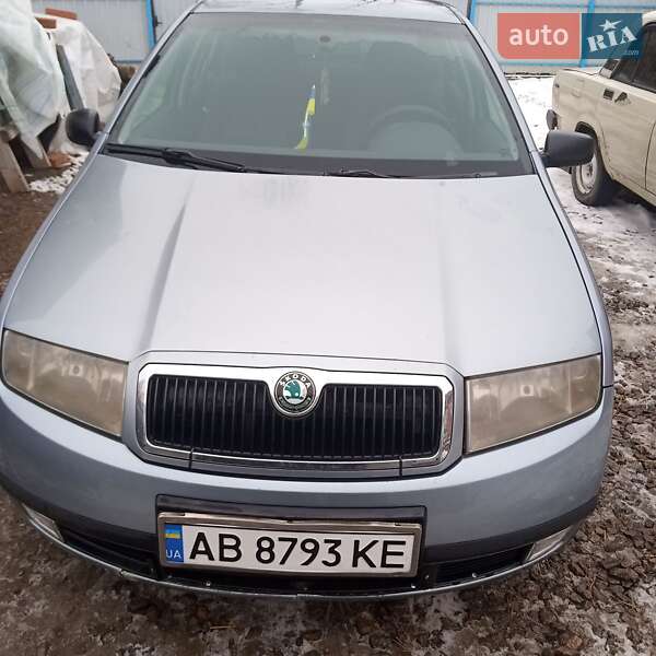 Седан Skoda Fabia 2002 в Липовці