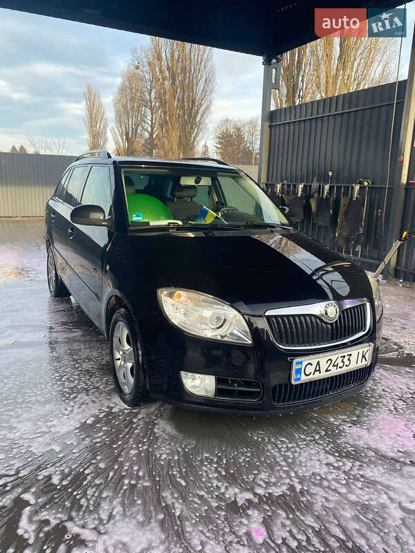 Универсал Skoda Fabia 2008 в Умани фото 4 Универсал Skoda Fabia 2008 в Умани