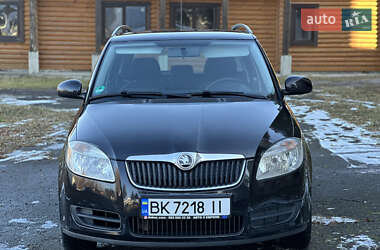 Універсал Skoda Fabia 2009 в Дубні