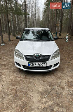 Хэтчбек Skoda Fabia 2012 в Городне