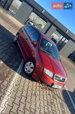 Хэтчбек Skoda Fabia 2002 в Львове